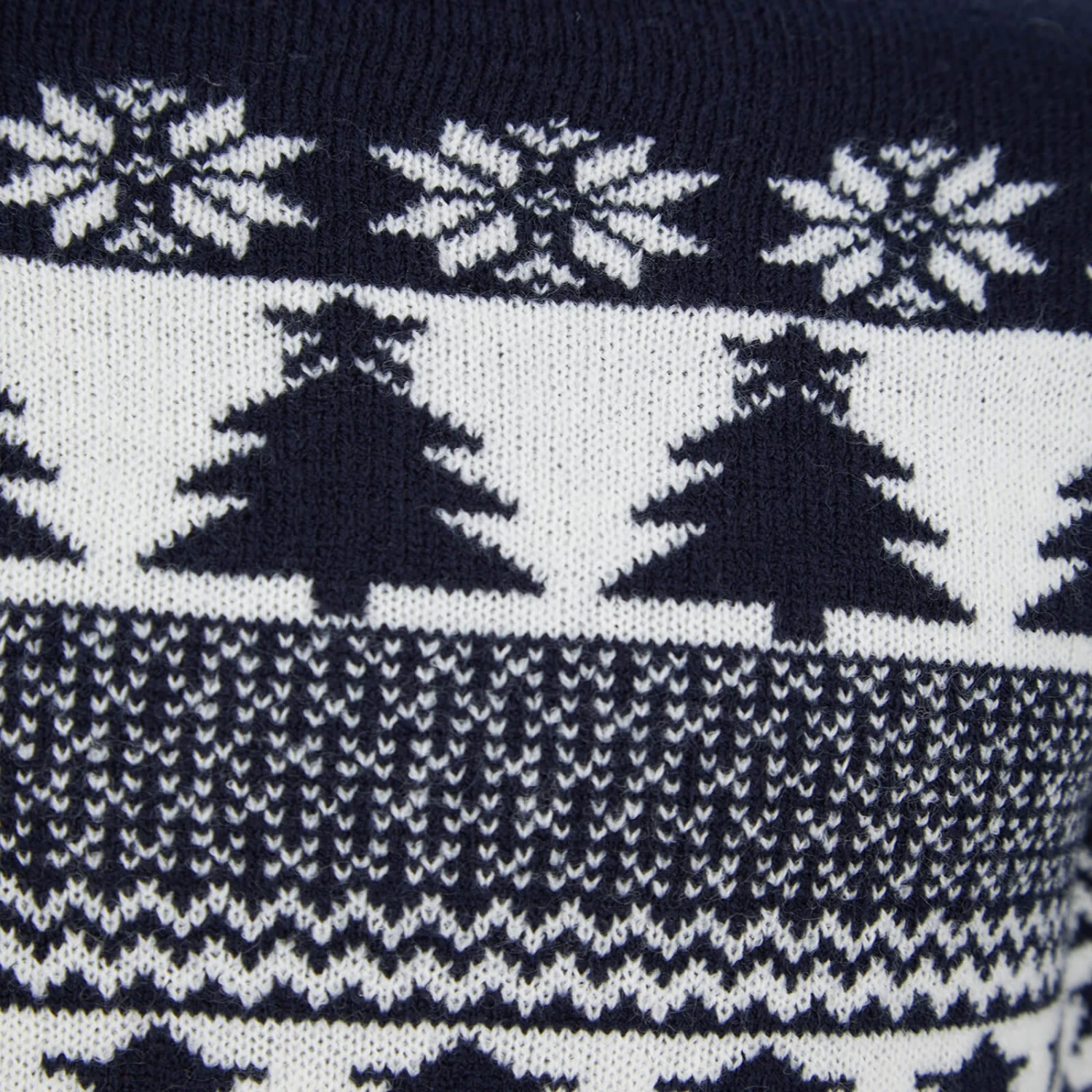 Kids Traditional Tree And Star Christmas Jumper 6 Kids Traditional Tree And Star Christmas Jumper - Image 6
