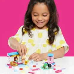 Barbie Mega Construx Building Set 3 Micro Dolls Over 90 Pieces -XS-Stock GRAHDJ85 6251 9633 3 opt