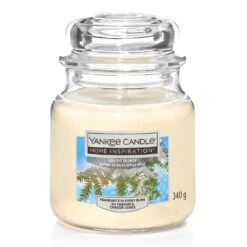 Yankee Candle Christmas Scent Medium Jar Festive 340g 60 Hours 16 Yankee Candle Christmas Scent Medium Jar Festive 340g 60 Hours -XS-Stock UBLYCE1278 opt