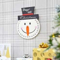Snowman Head Christmas Wooden Countdown Advent Calendar 23cm