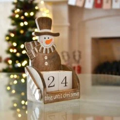 Wooden Block Days Until Christmas Countdown Calendar -XS-Stock xs4511 1600 4 63369.1493712029.1100.1100